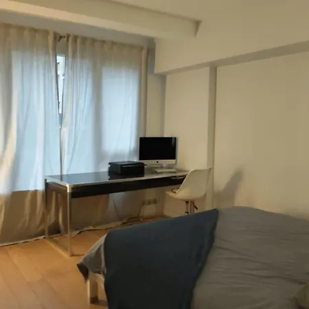 Beautiful T3 With Balcony - Near Parc Monceau Paris